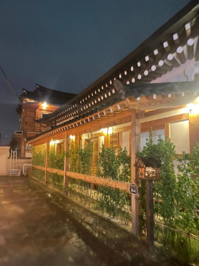 Adam Guesthouse Gyeongju Exterior photo