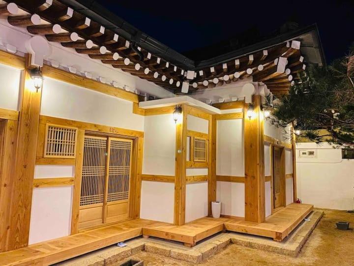 Adam Guesthouse Gyeongju Exterior photo